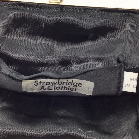 Vintage Strawbridge beaded black purse. - Picture 3 of 4